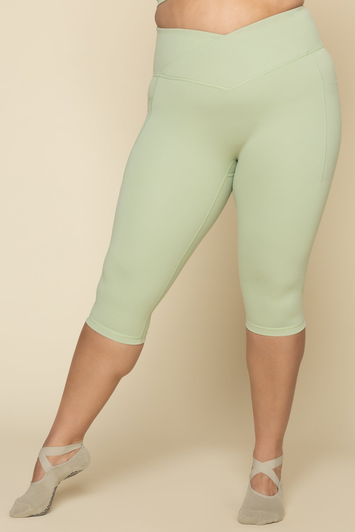 Crisscross Hourglass® Capri - Pistachio
