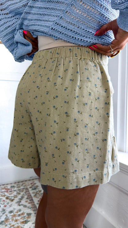 Daisy Pocket Shorts, Beige