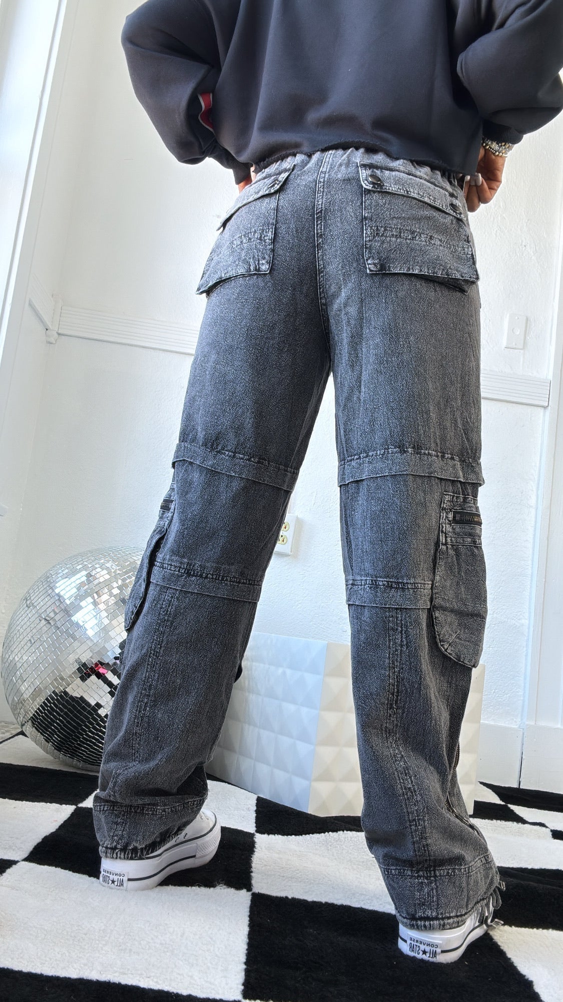 Oli & Hali : Mineral Washed Cargo Pants, Charcoal