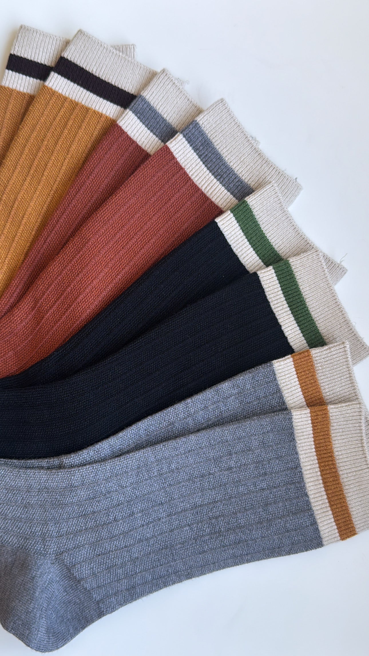Colorblock Socks, Rust