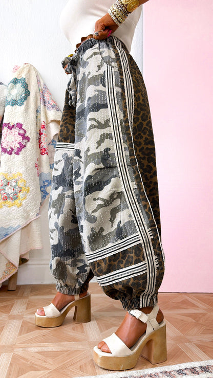 ECB Exclusive: Street Safari Joggers, Tan Camo