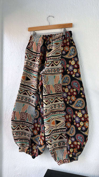 Paisley Fields Jogger, Black Multi