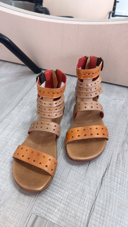 Artemis Bedstu, Pecan Oats Rustic