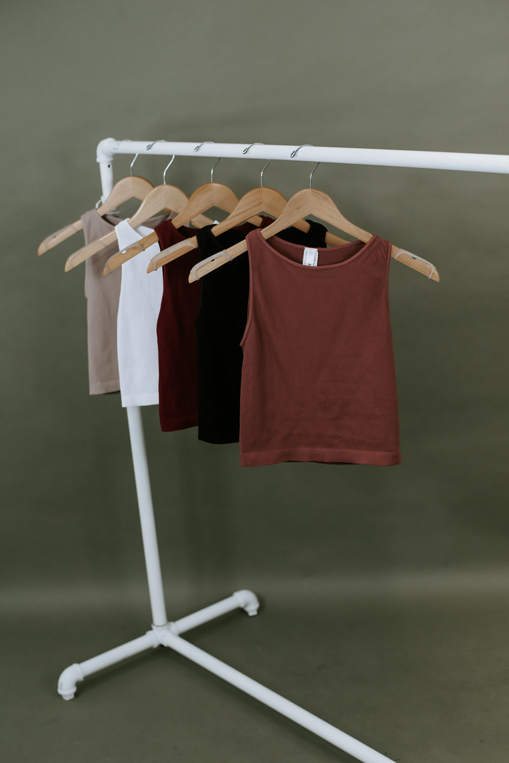 Everyday High Neck Tank, Mahogany