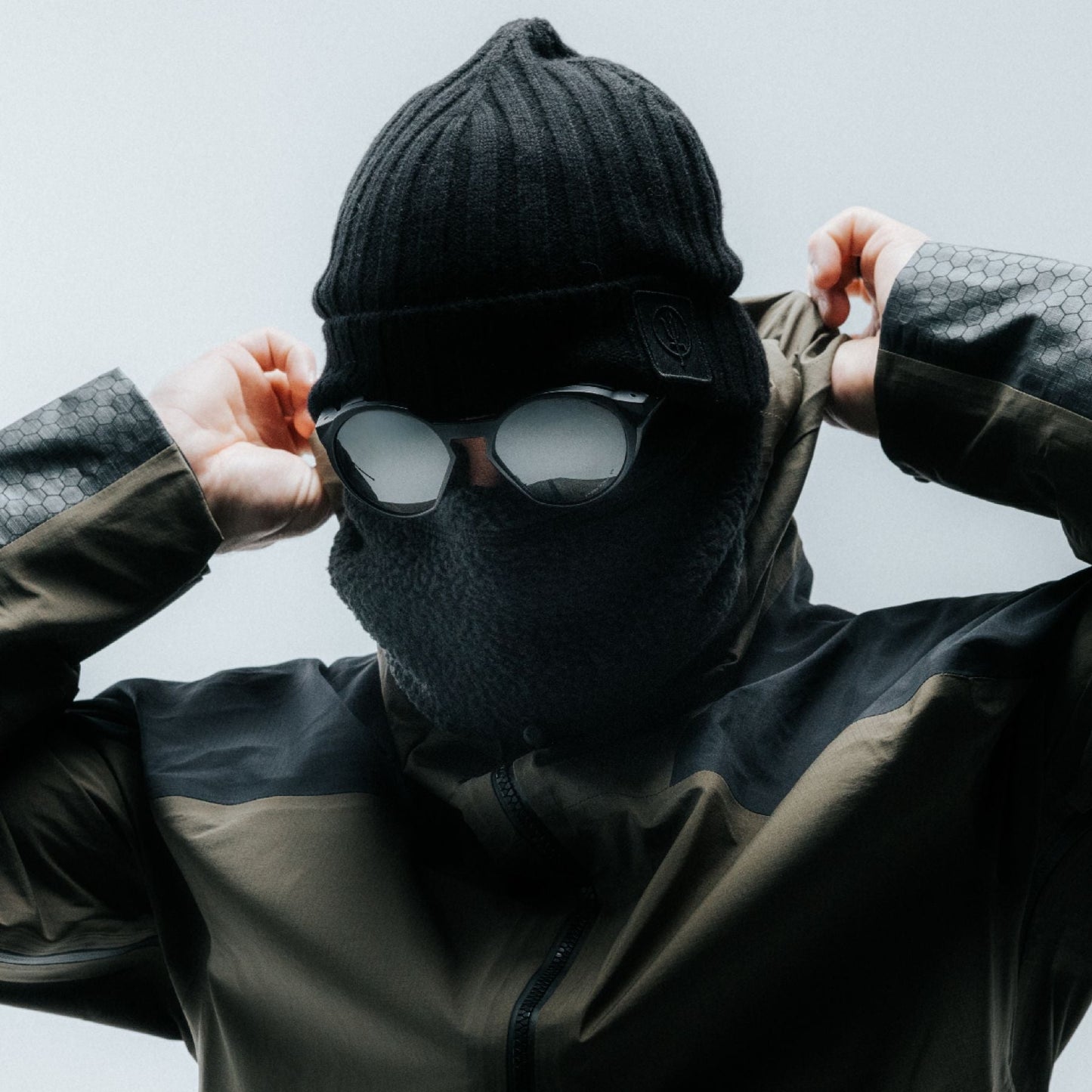 MANTRA SHEARLING NECK WARMER