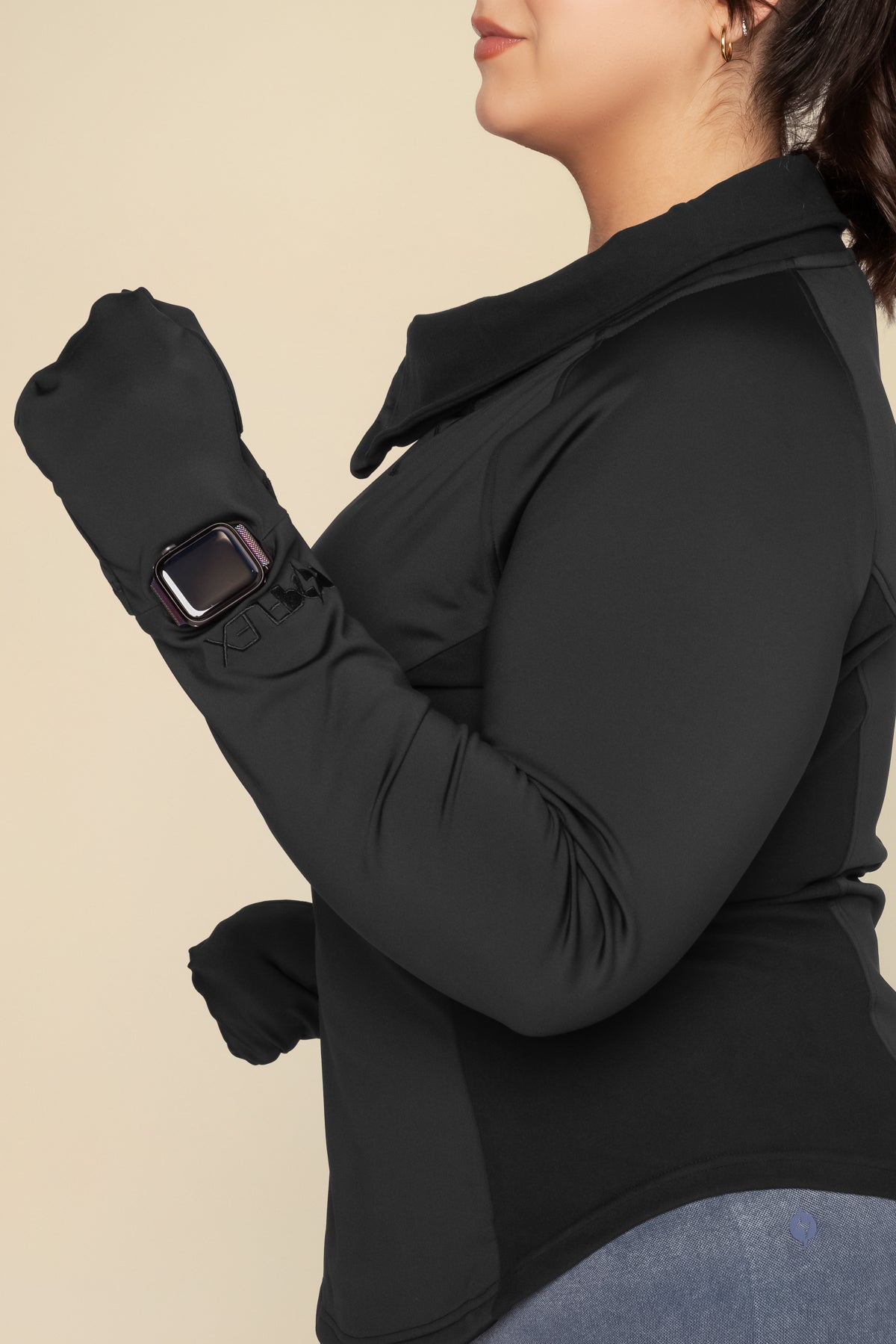Chasing Pavements Mockneck Pullover - Black