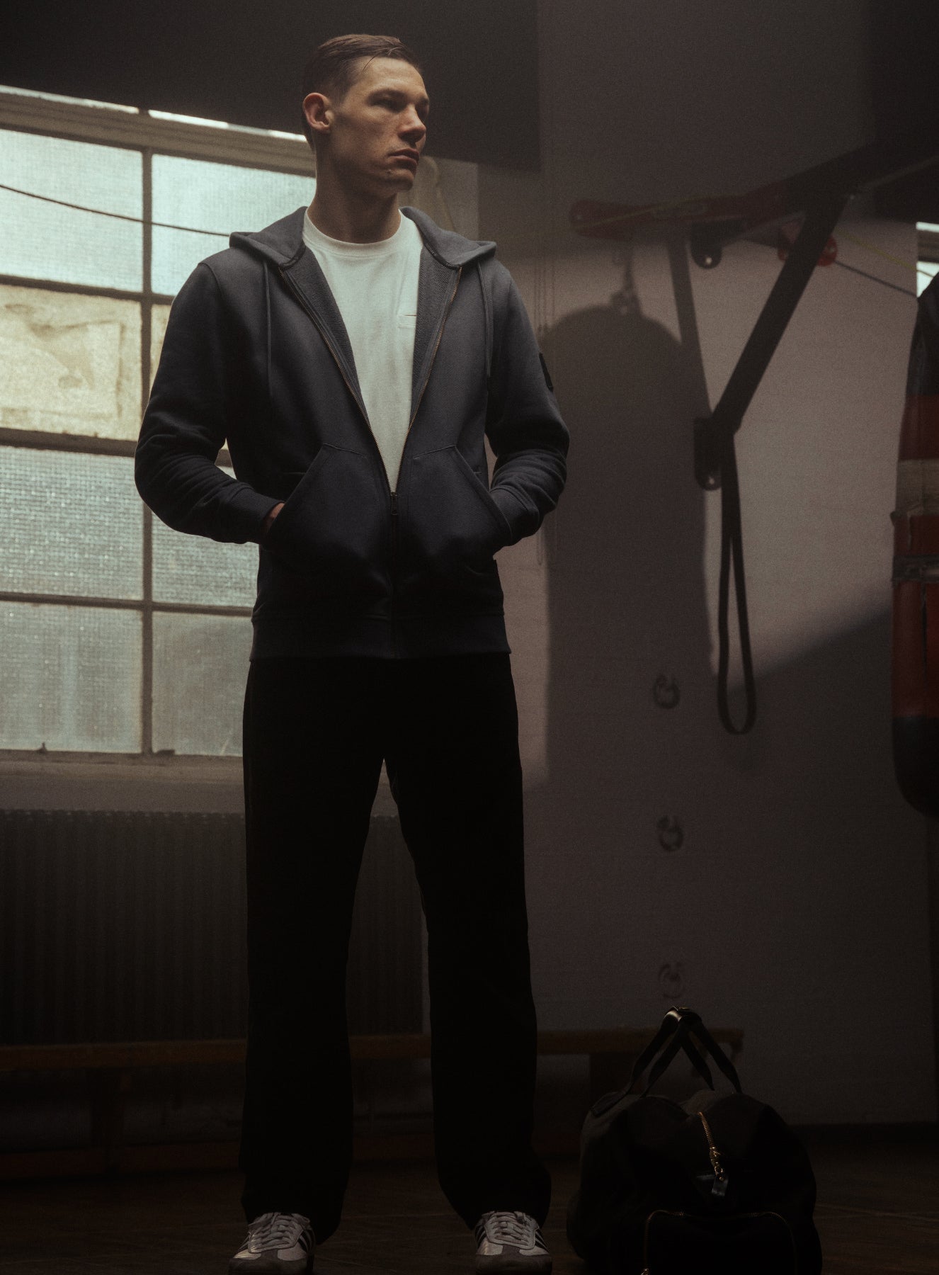 DISSIDENT ZIPPED HOODIE