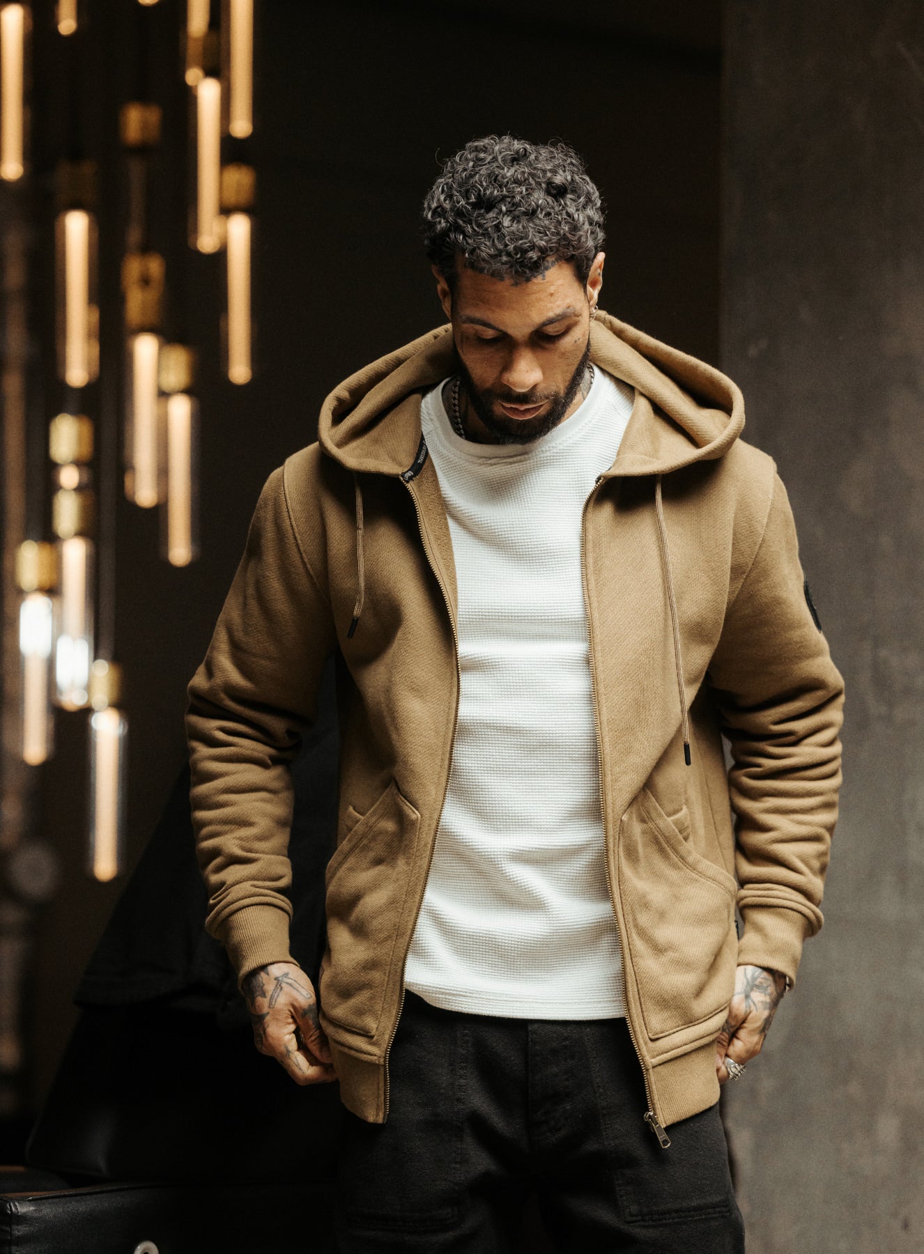 DISSIDENT ZIPPED HOODIE