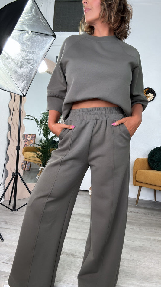 Everyday Ease Lounge Set, Olive