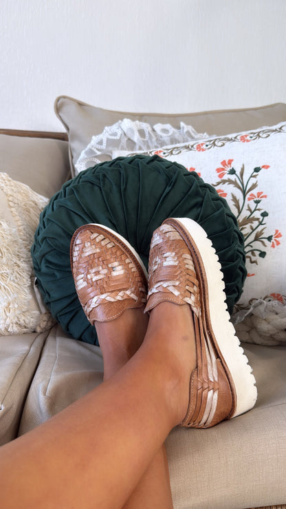 Bedstu Lizzie, Tan Rustic Nectar Lux