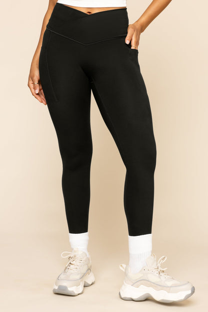 Crisscross Hourglass® Legging with Pockets - Black