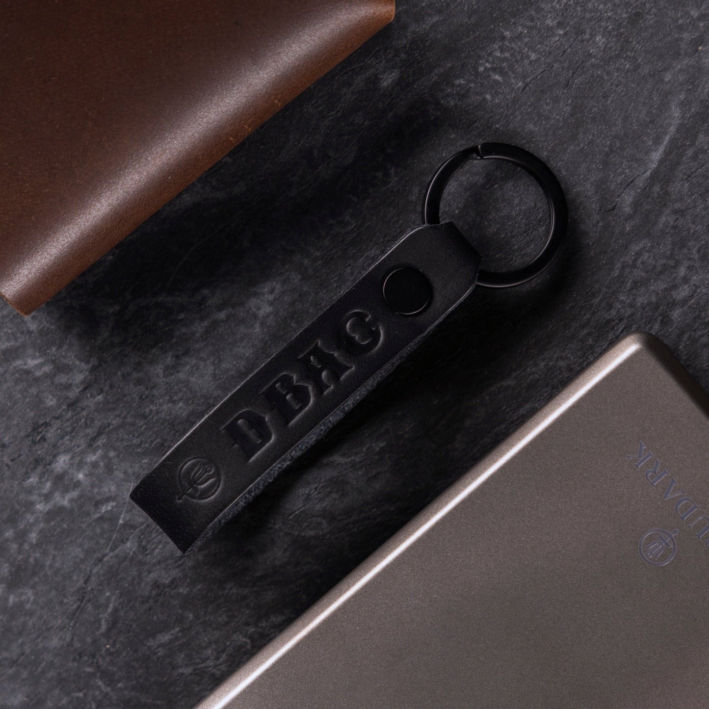 LEATHER LOOP DBAC KEYRING