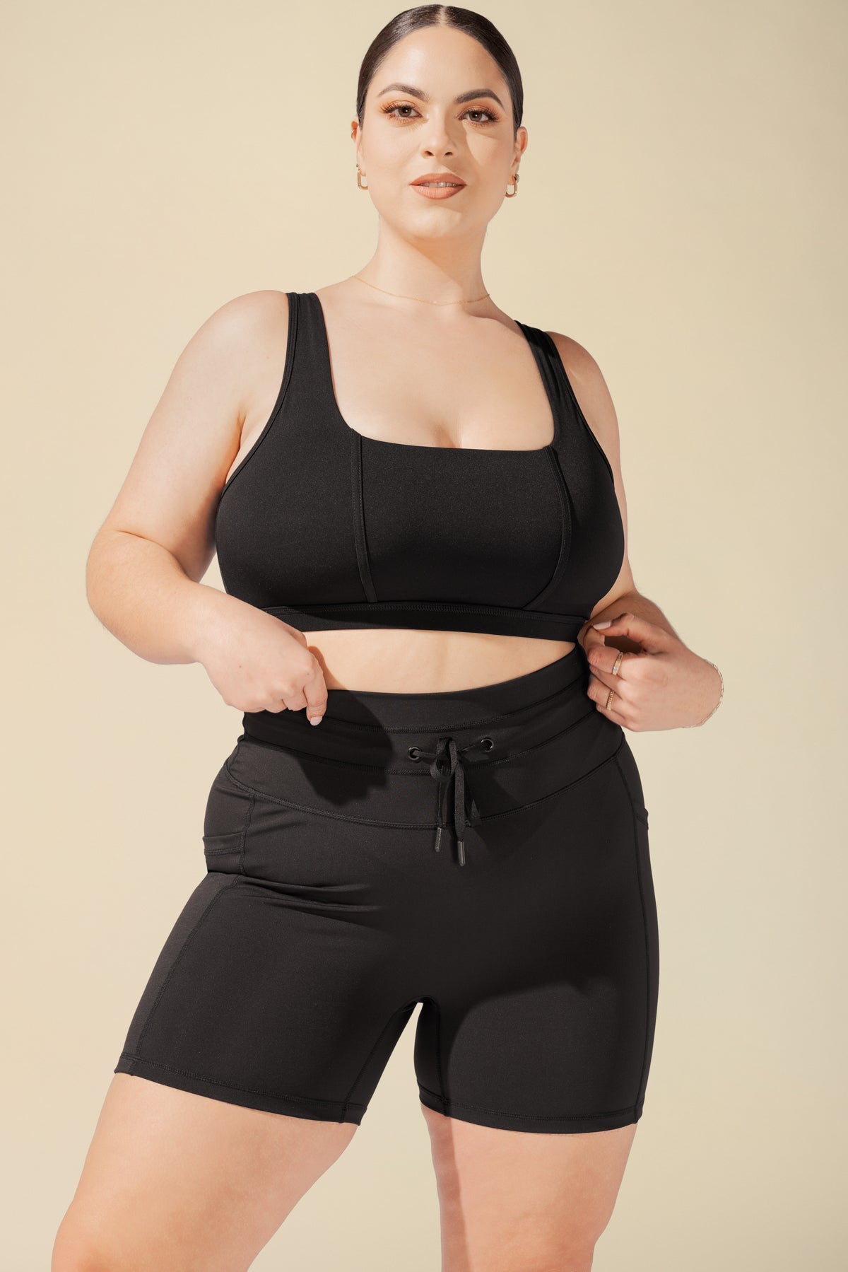 Cargo Booty Short - Black