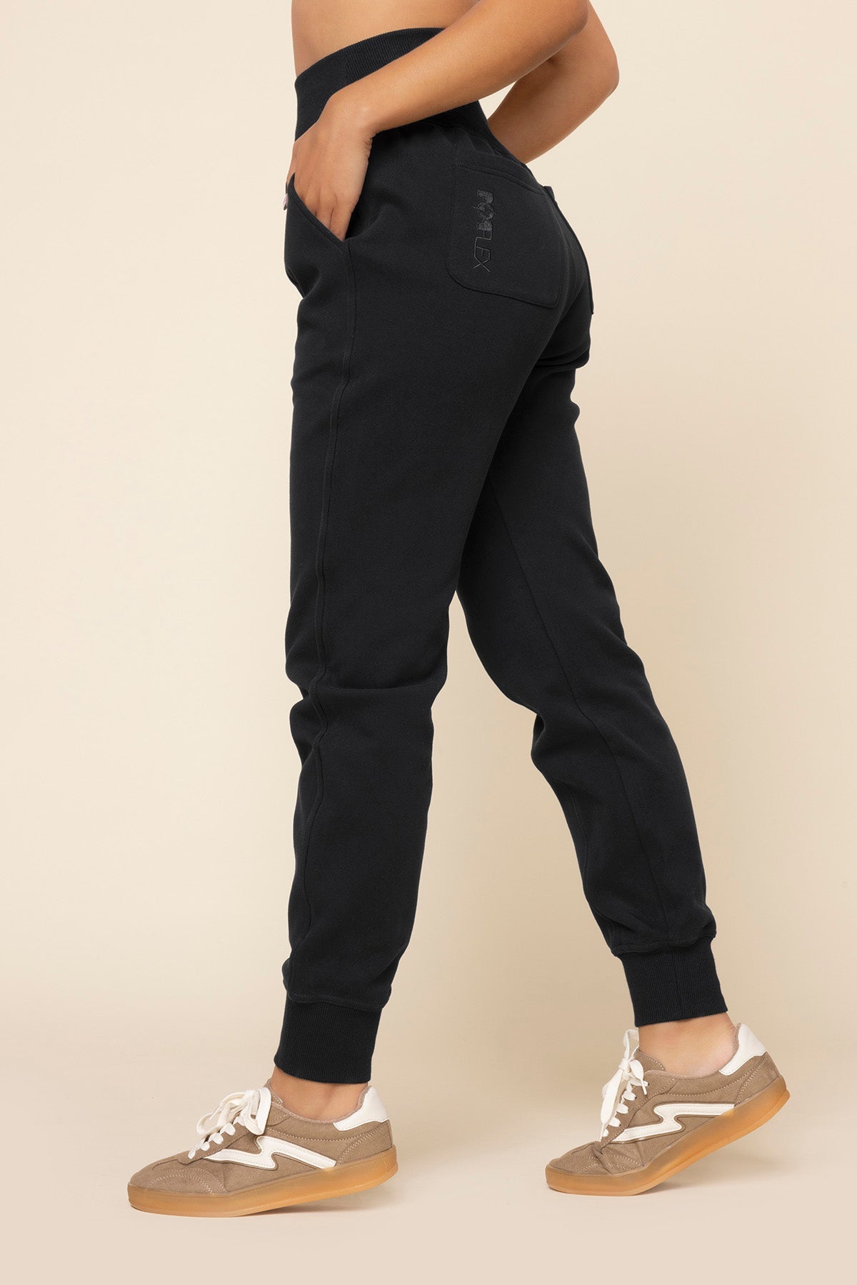 Ooey Gooey Jogger - Black