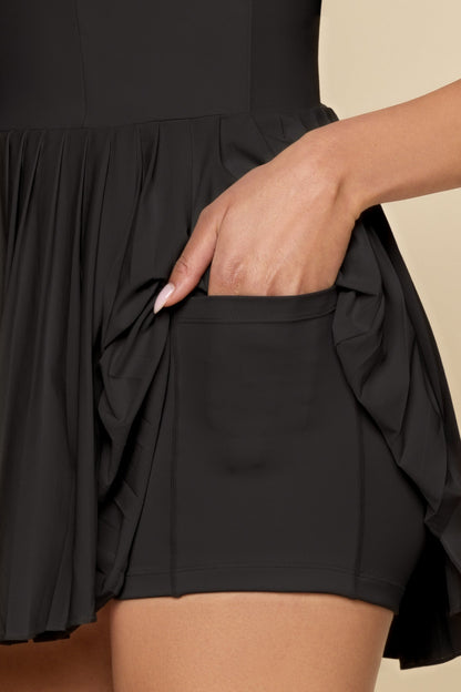 Serving Looks Dress - Black