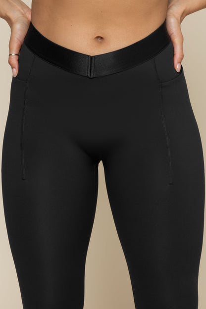 Contour Legging - Black