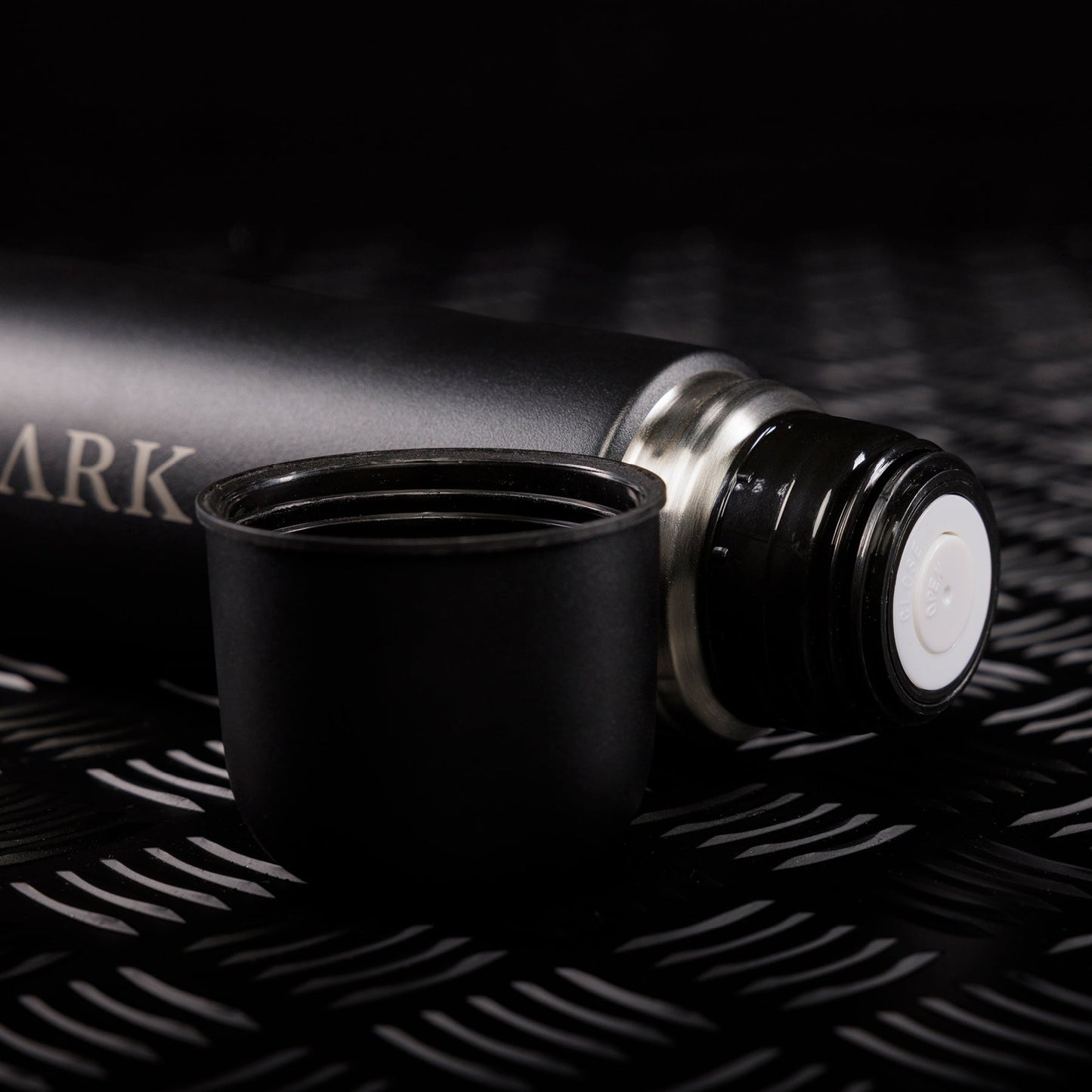 THERMAL FLASK 700ML