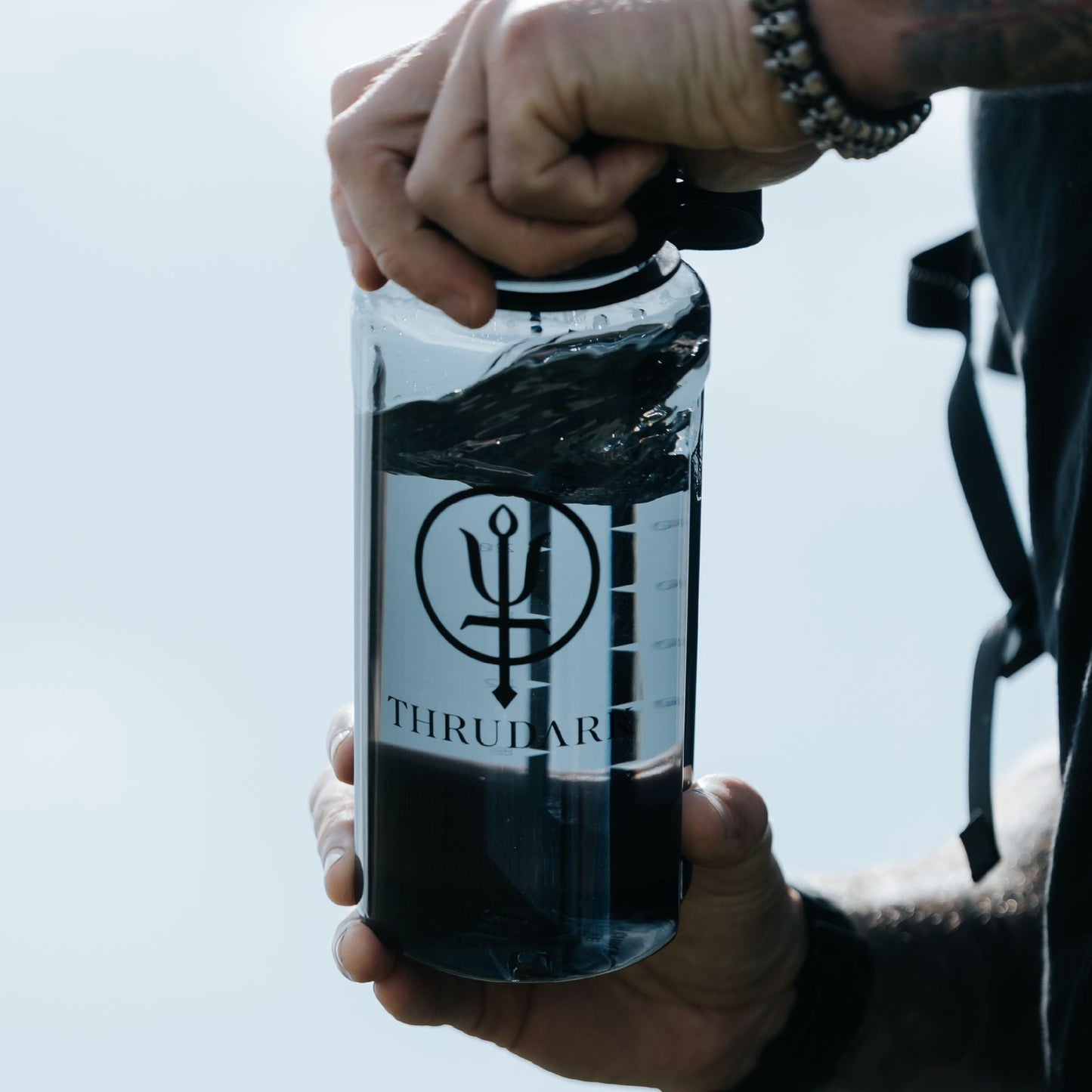 TRITAN INSIGNIA BOTTLE