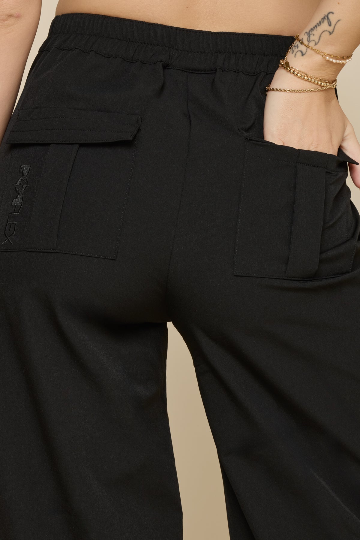 Y2K Cargo Pant - Black