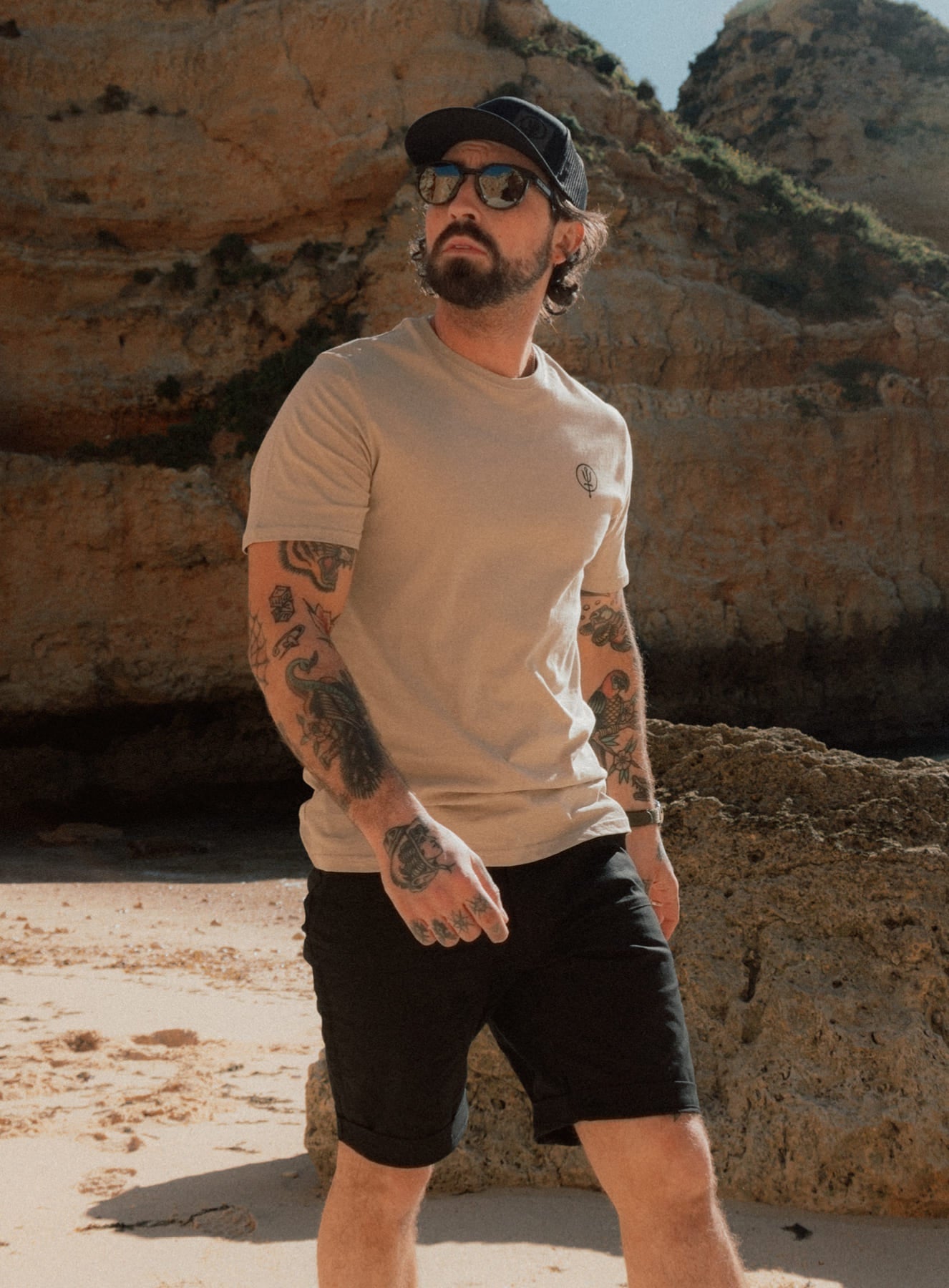 COMMAND SHORTS