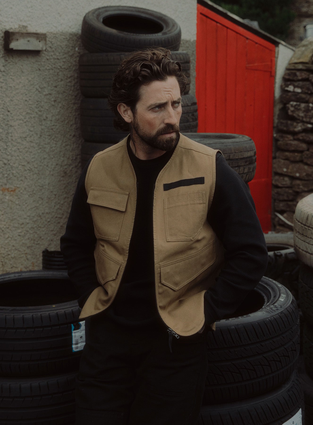 DISSIDENT UTILITY VEST
