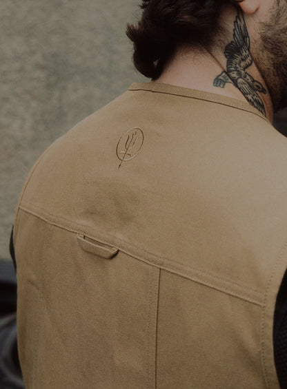 DISSIDENT UTILITY VEST