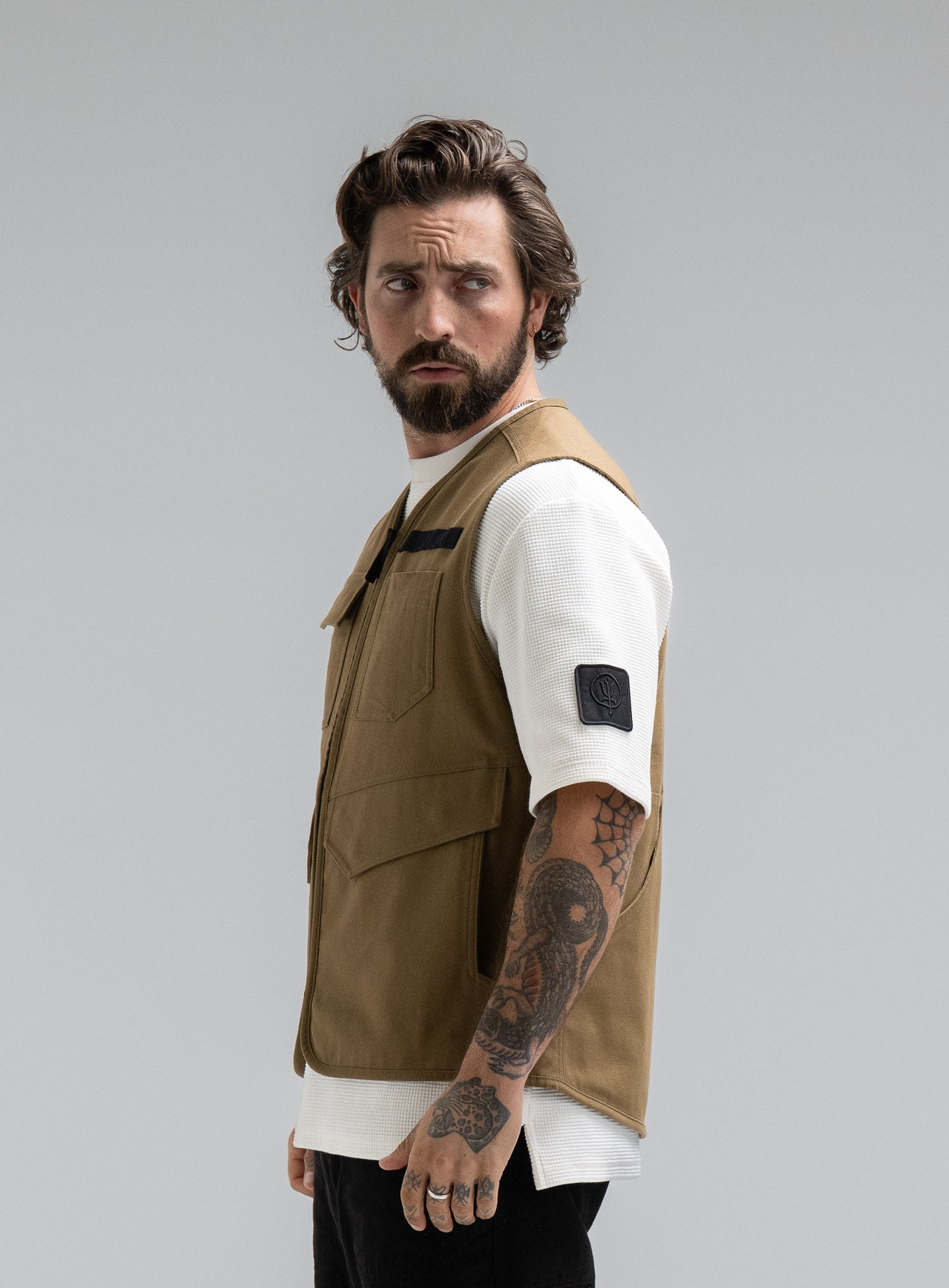 DISSIDENT UTILITY VEST