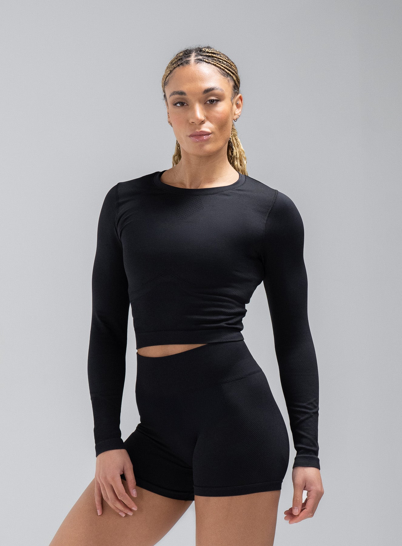 FORCE SEAMLESS LONG SLEEVE TOP