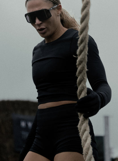 FORCE SEAMLESS LONG SLEEVE TOP