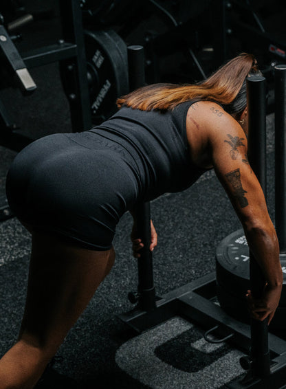 FORCE SEAMLESS SHORTS