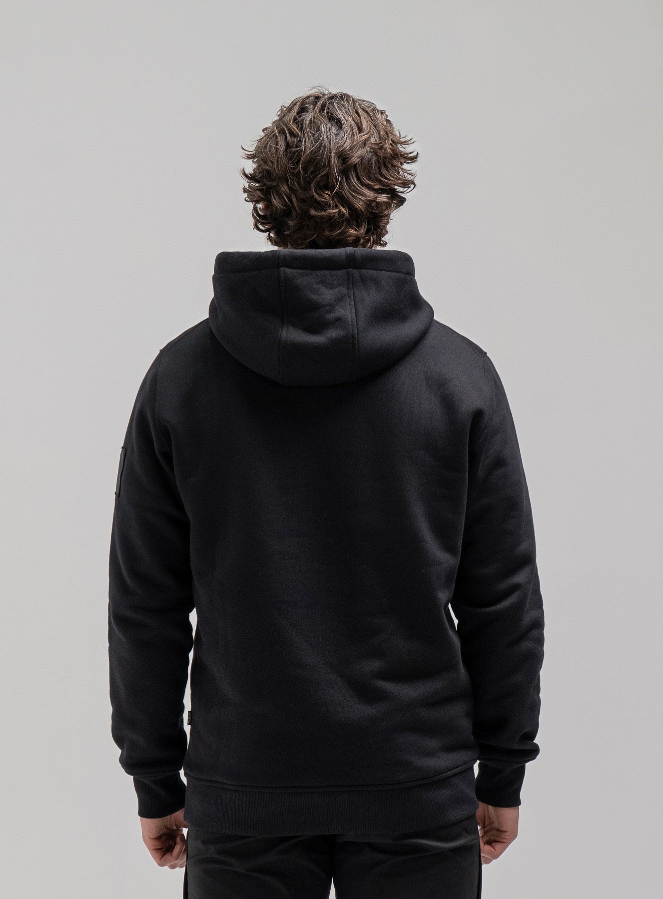 INSIGNIA HOODIE