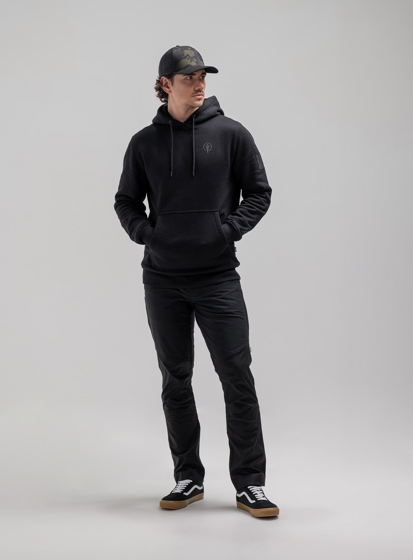 INSIGNIA HOODIE