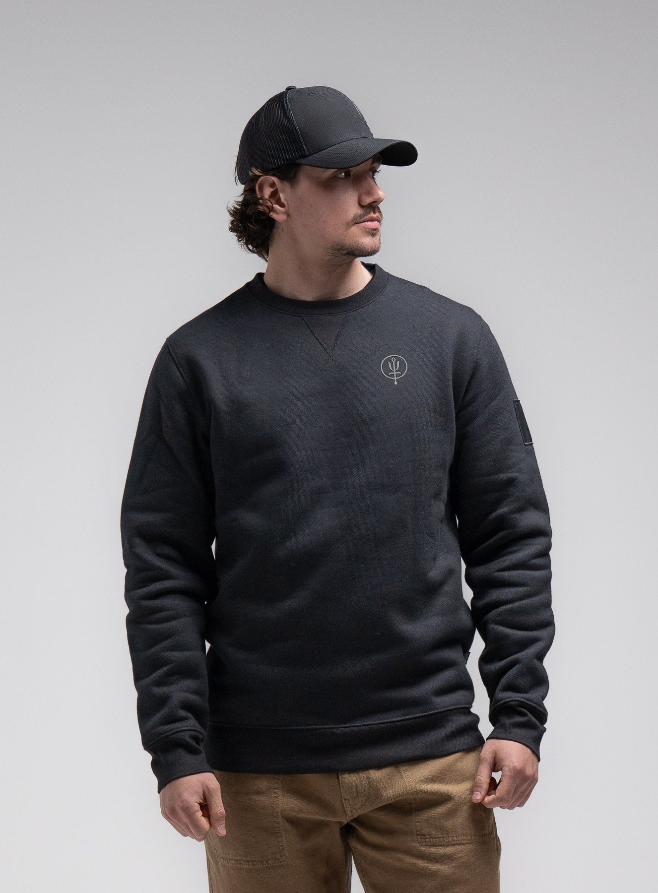 INSIGNIA JUMPER - BLACK MARK