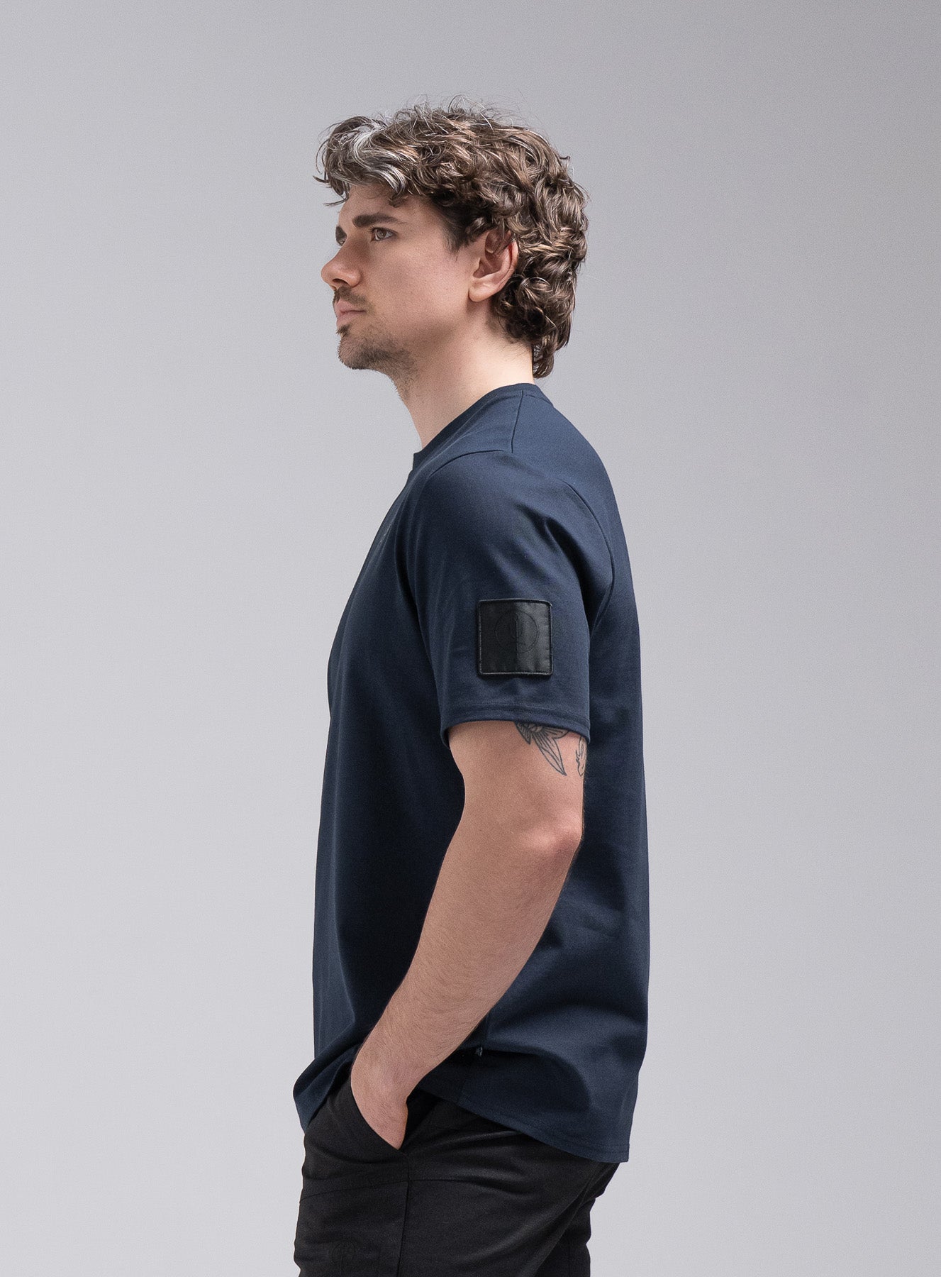 INSIGNIA T-SHIRT