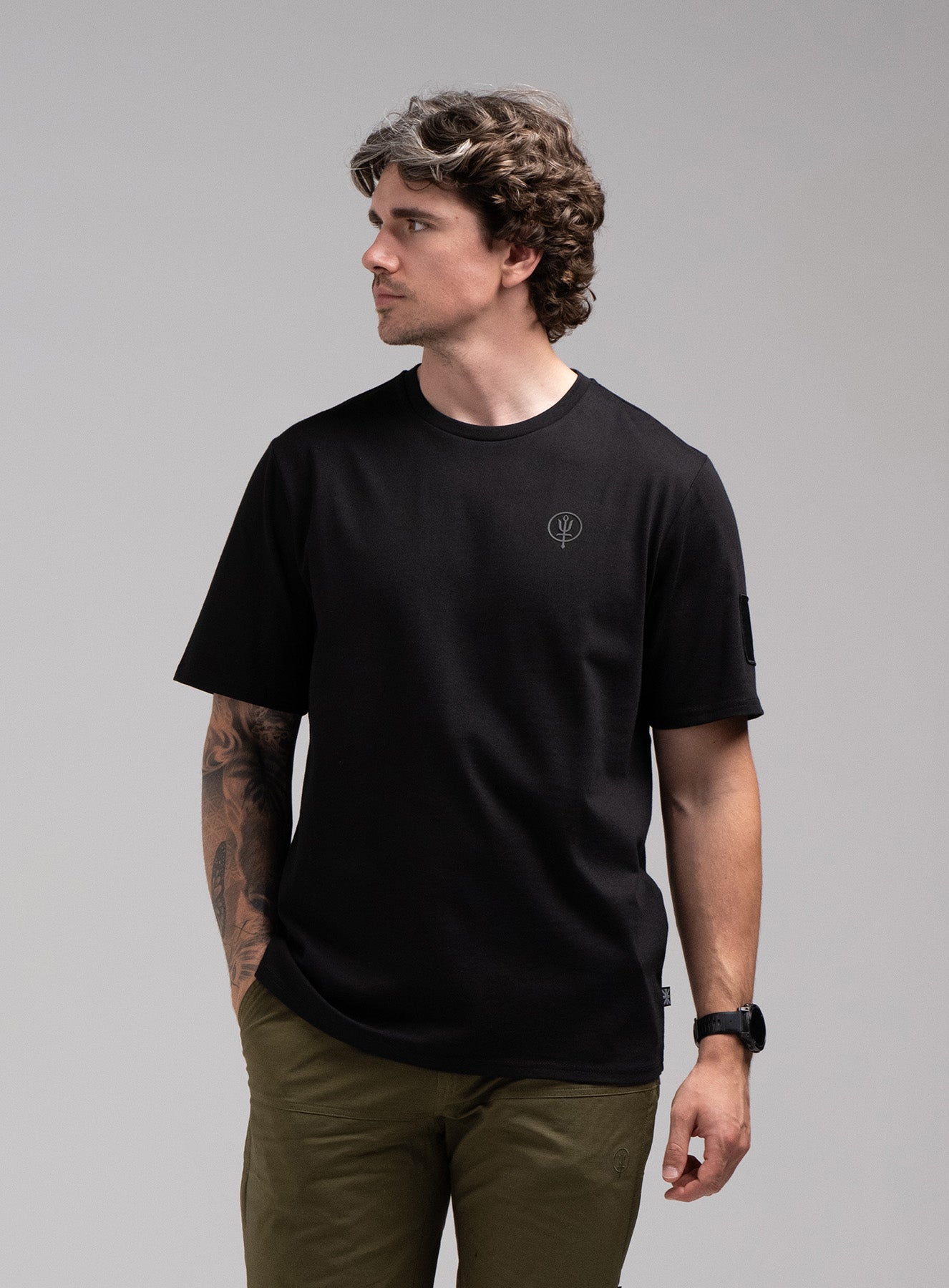 INSIGNIA T-SHIRT - GOOD BREACH