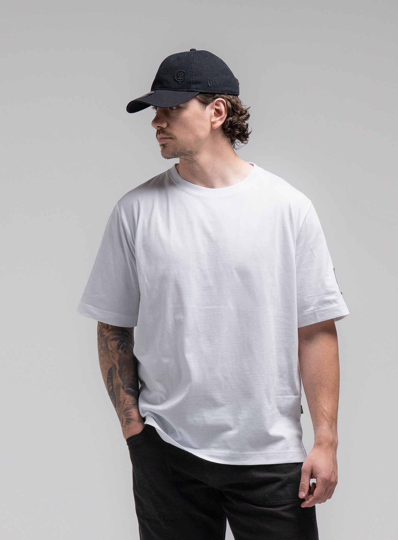 JACKAL T-SHIRT