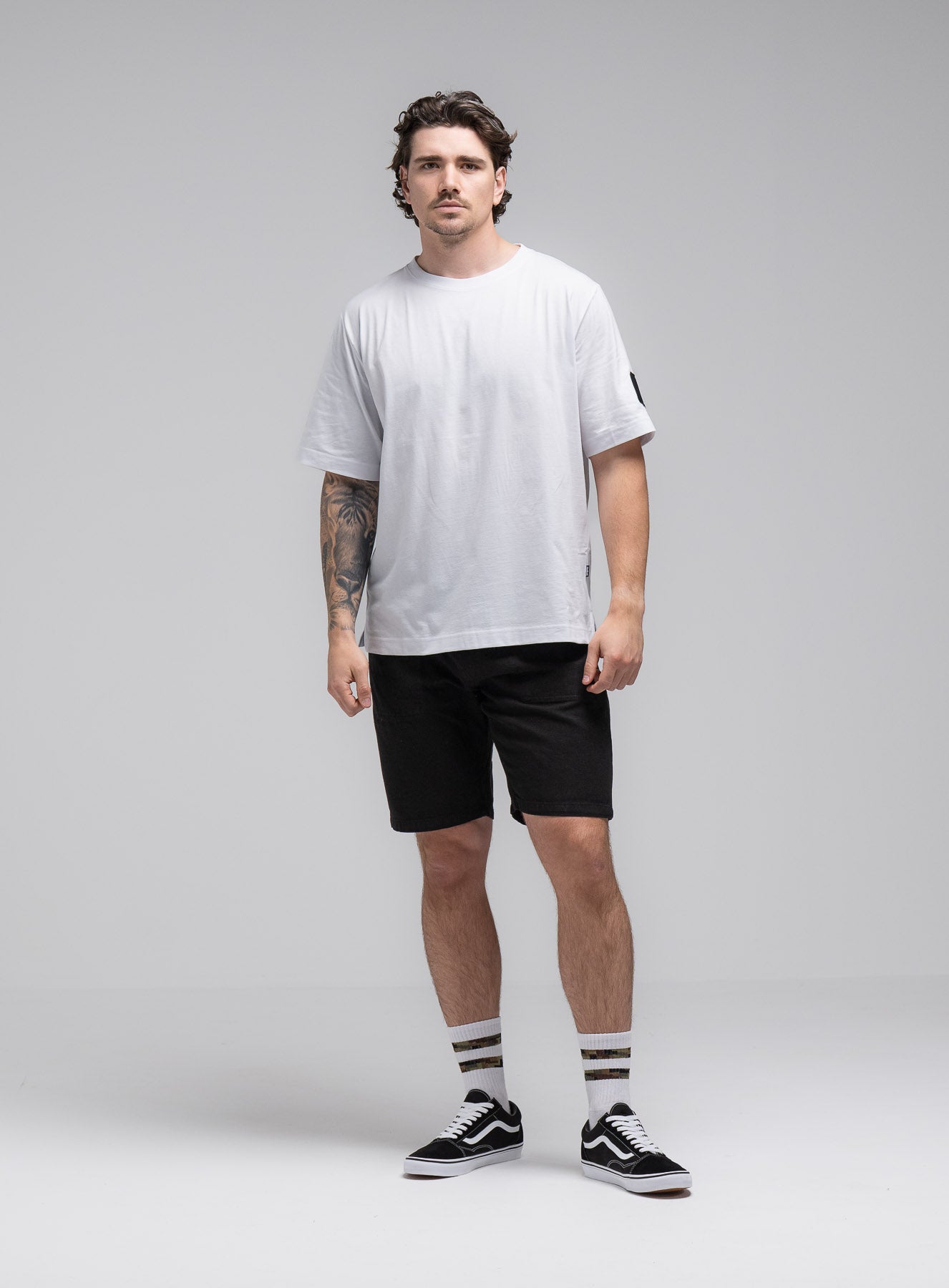 JACKAL T-SHIRT