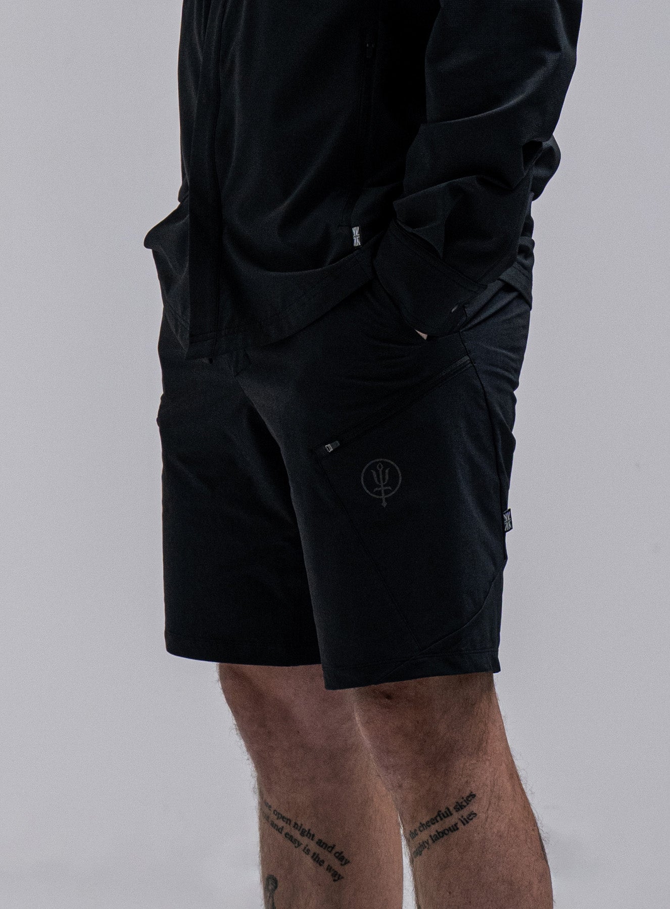 ORYON SHORTS