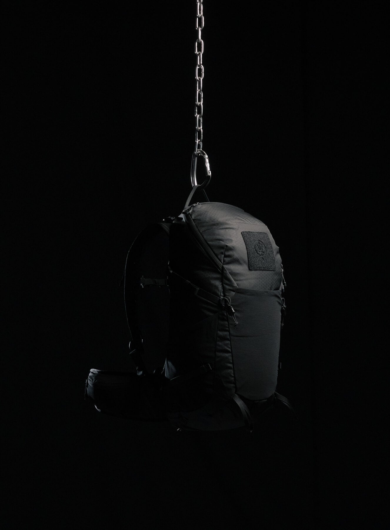PINNACLE 28L HIKING BACKPACK