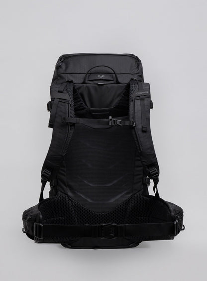 PINNACLE 42L HIKING BACKPACK