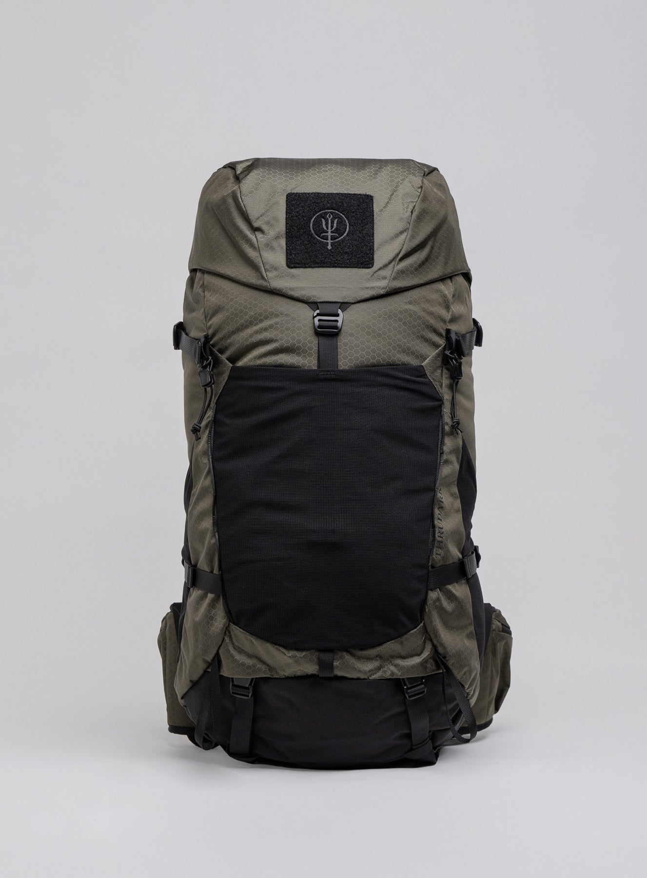 PINNACLE 42L HIKING BACKPACK