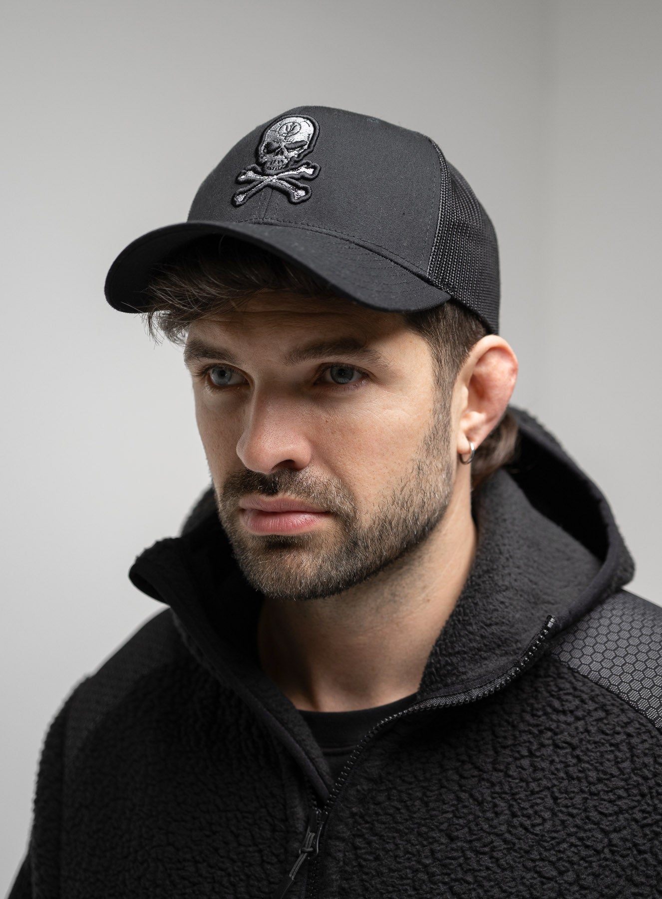THRUDARK CAP