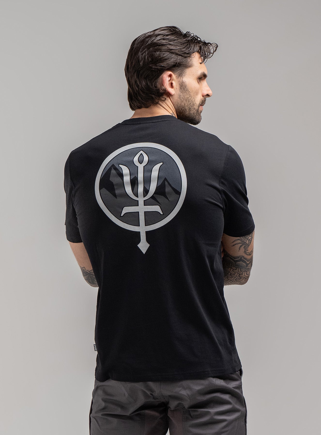 VADER T-SHIRT - PEAK